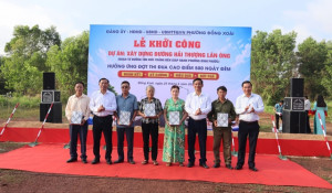 Phường Đồng Xoài phát huy quyền làm chủ của Nhân dân, xây dựng chính quyền gần dân, vì dân phục vụ