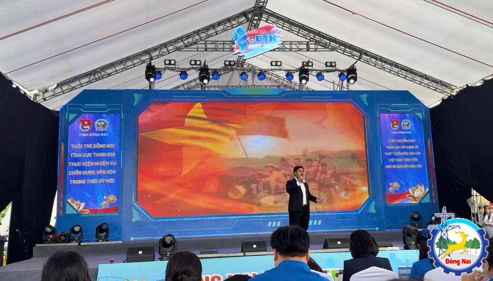 z7204947396910 a5fb3e8806e907c0d233ffb97f591739