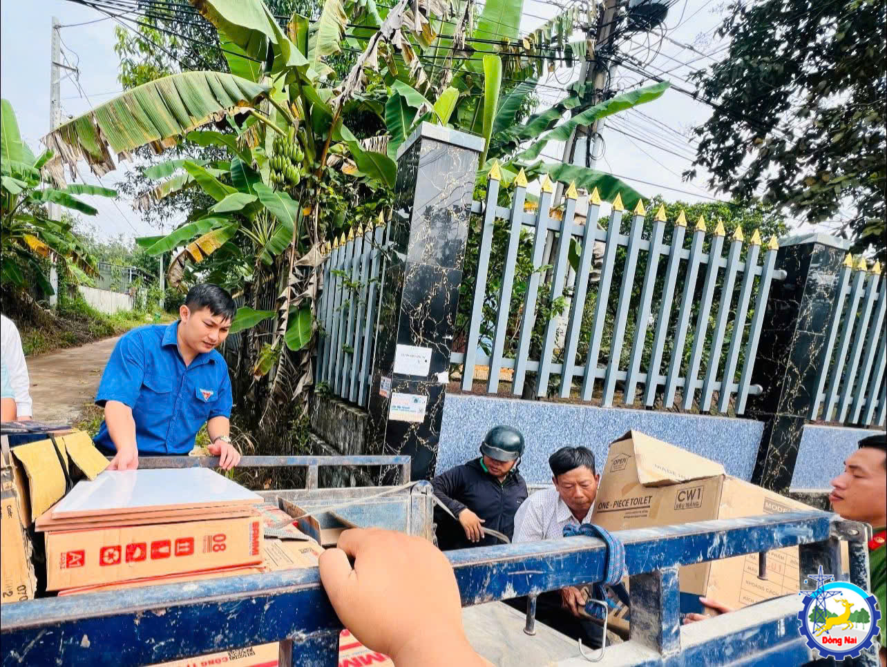 z7238260031197 576cd5ad7edf4b098c2e4bc4a8c8a831