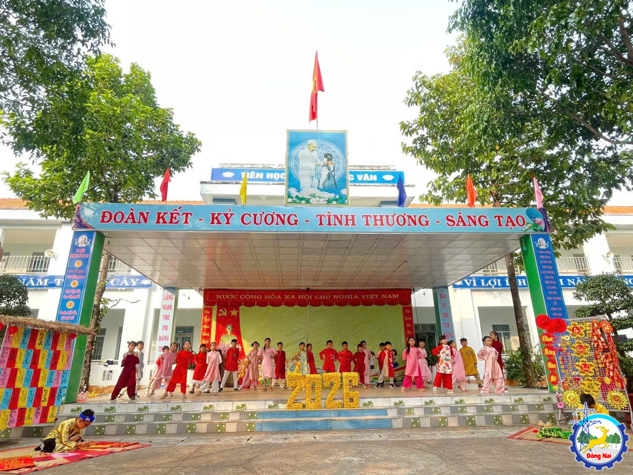 z7447277564919 95133d4d782a6588945d32234978f65f