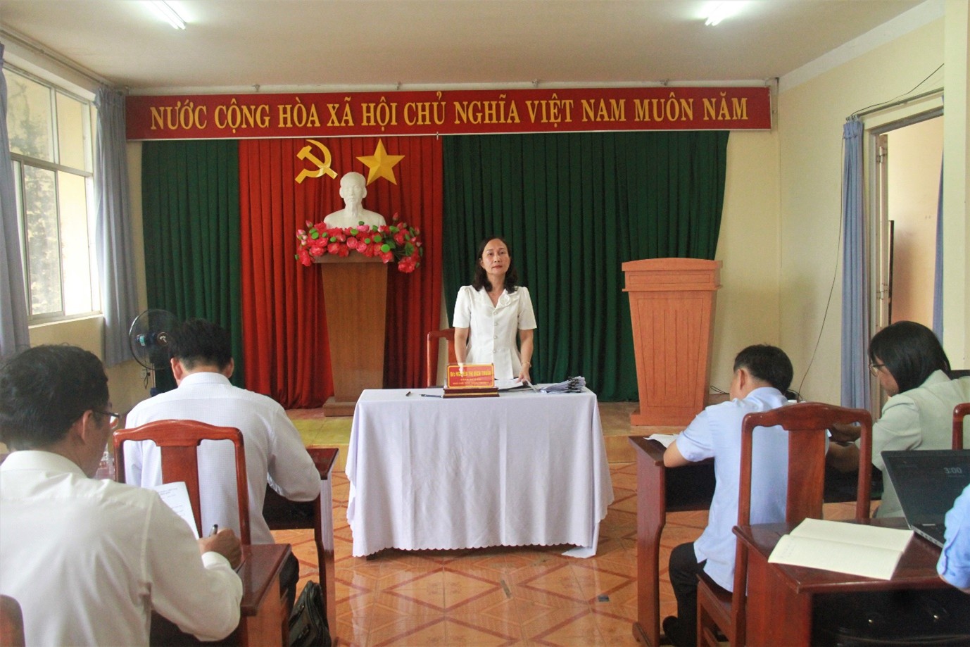 hop nhung ngay le lon 3